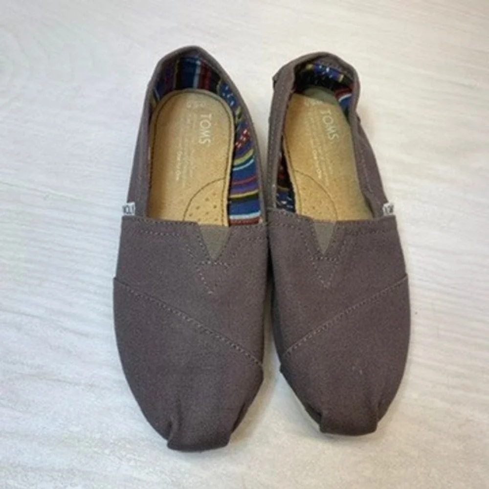 TOMS Womens 6.5 Alpargata Slip On Flat Charcoal Gray Casual Classic Shoes